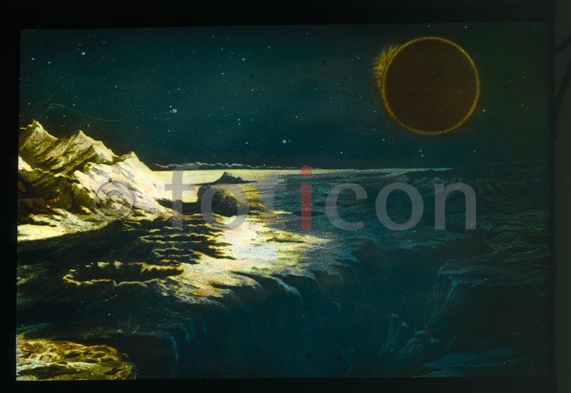 Sonnenfinsternis auf dem Mond --- Solar Eclipse on the Moon - Foto foticon-simon-sternenwelt-267-027.jpg | foticon.de - Bilddatenbank für Motive aus Geschichte und Kultur